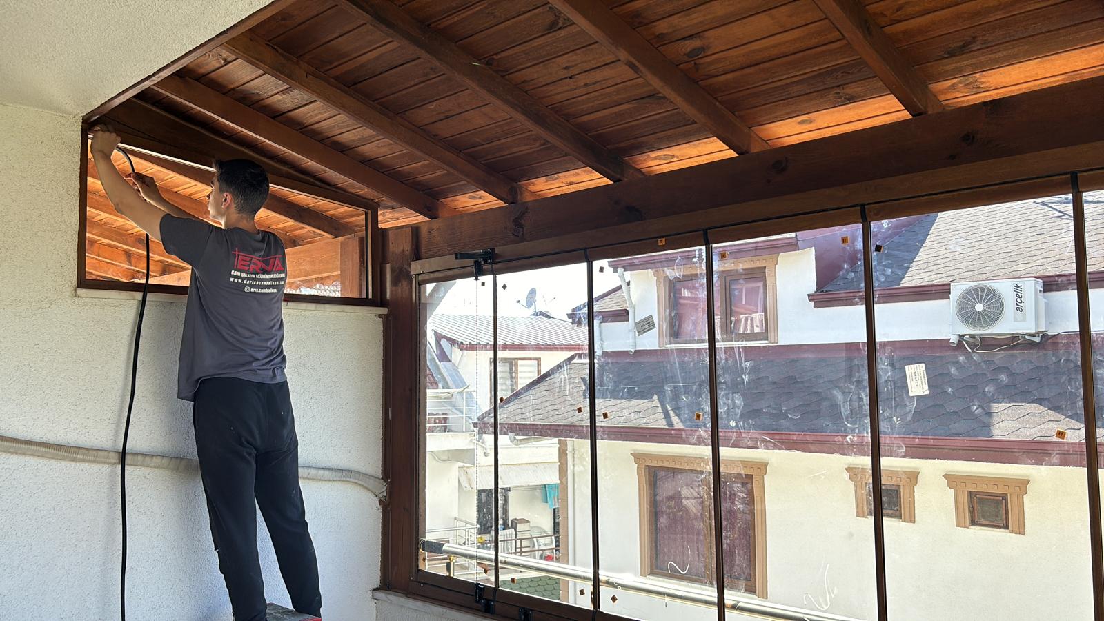 Balkon kapatma